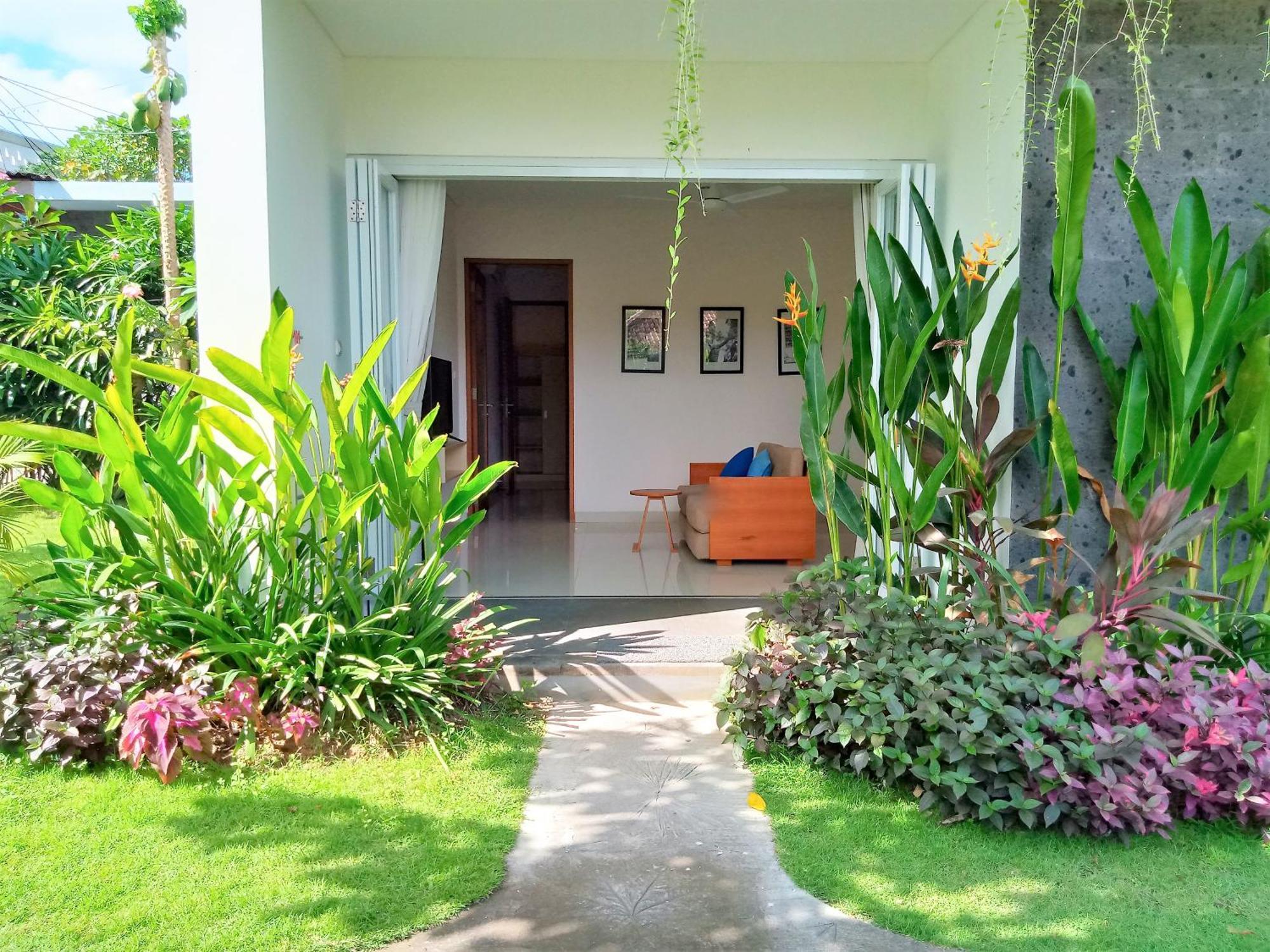 Harmony Beach Suite Seminyak  Exterior photo
